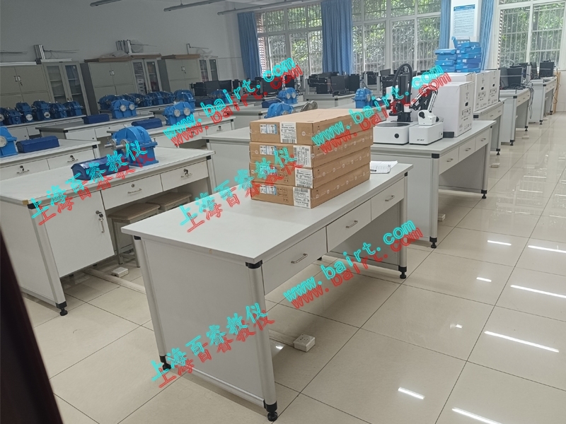 熱烈祝賀西南交通大學機械創(chuàng)新設計實驗室驗收完成！